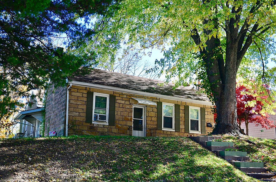 Photograph of Andrew Gantner House