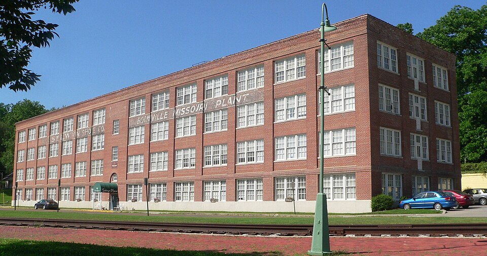 Photograph of Hamilton-Brown Shoe Company Building
