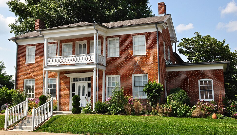 Photograph of Bennett-Tobler-Pace-Oliver House