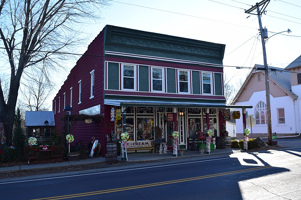 Photograph of Caledonia Historic District
