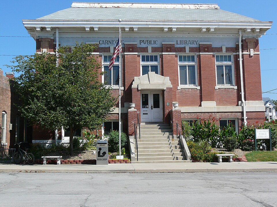 Photograph of Carnegie Library of Albany