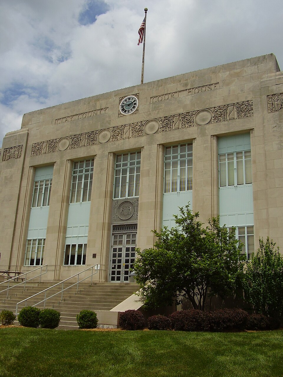 Photograph of South Liberty Courthouse Square Historic District