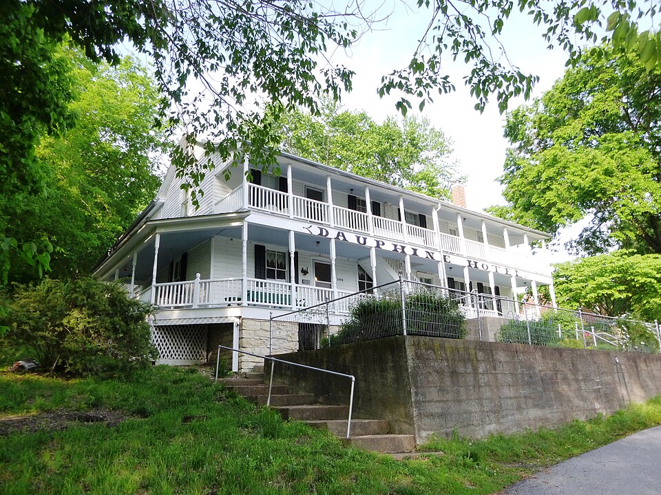Photograph of Bonnots Mill Historic District
