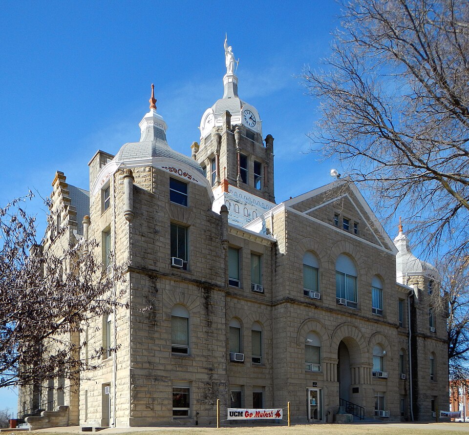 Photograph of Johnson County Courthouse