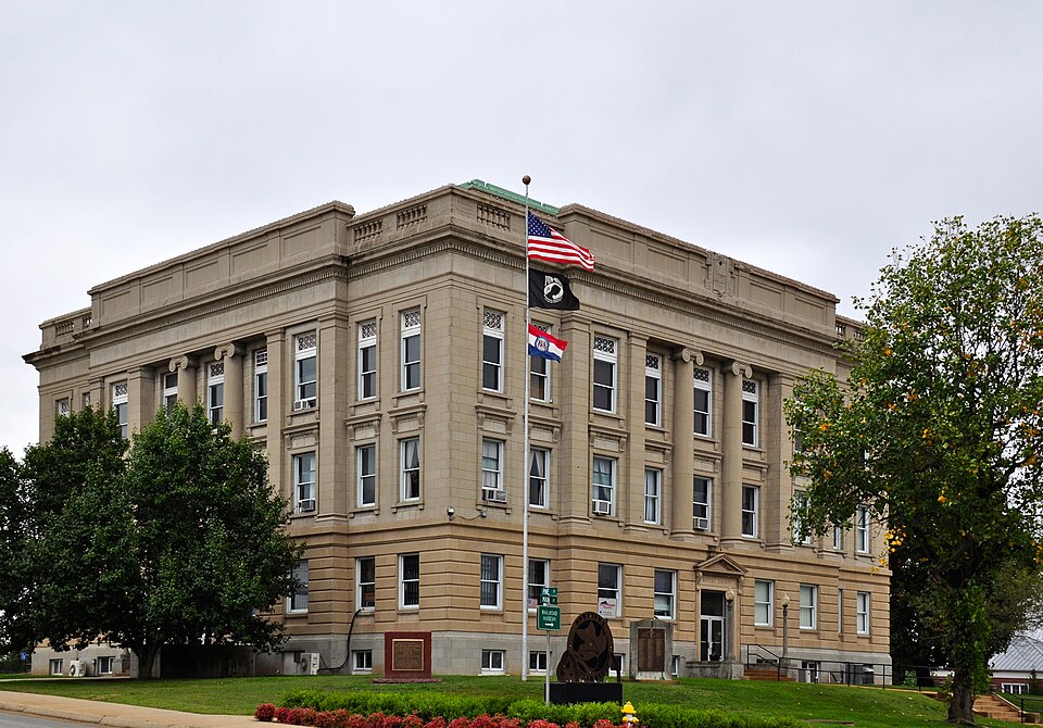 Photograph of Butler County Courthouse
