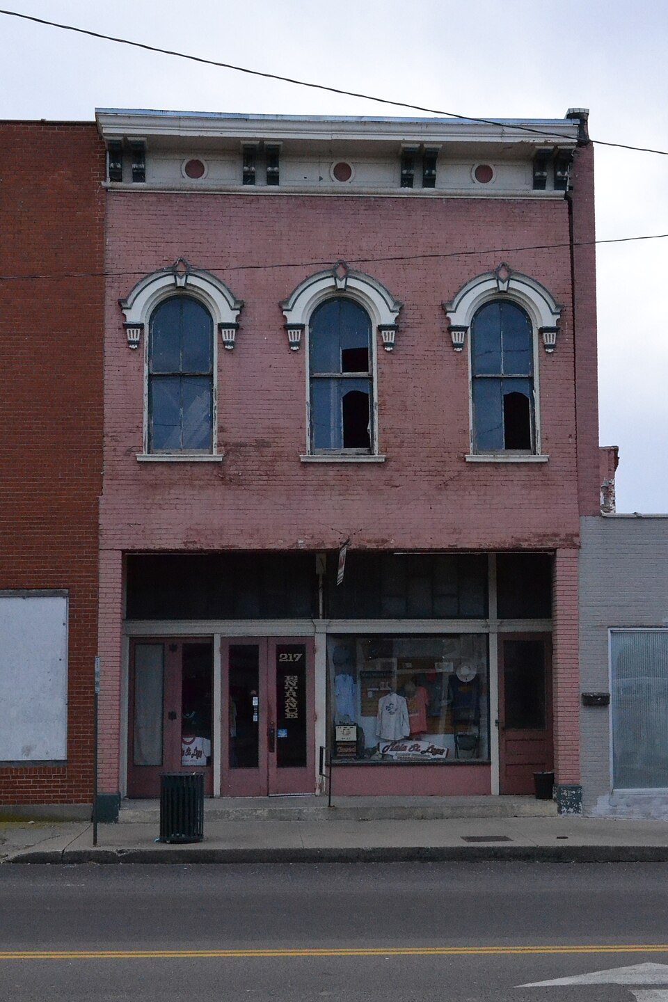 Photograph of Building at 217 West Main Street