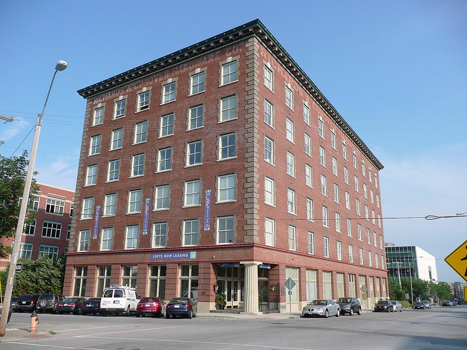 Photograph of Richards and Conover Hardware Company Building