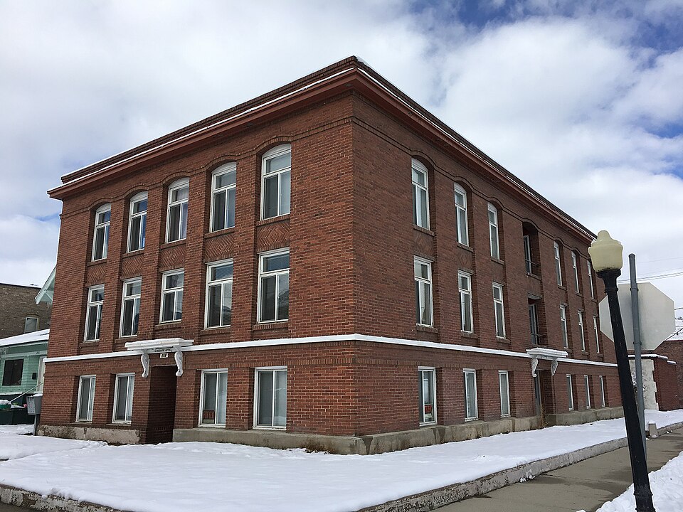 Photograph of Lorraine Apartments