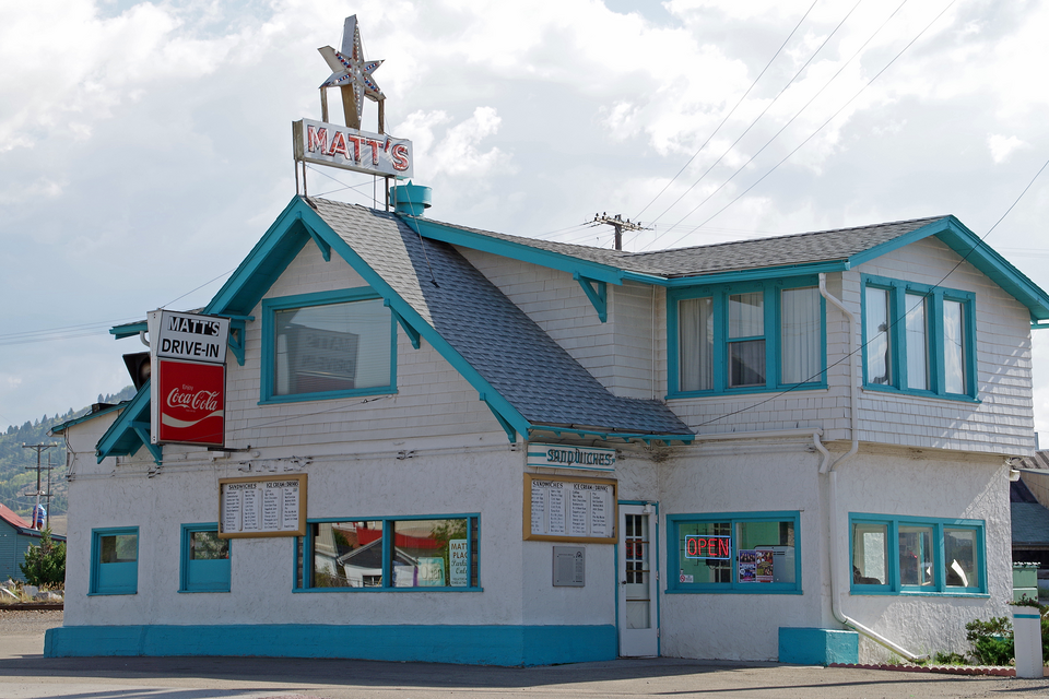 Photograph of Matt's Place Drive-In