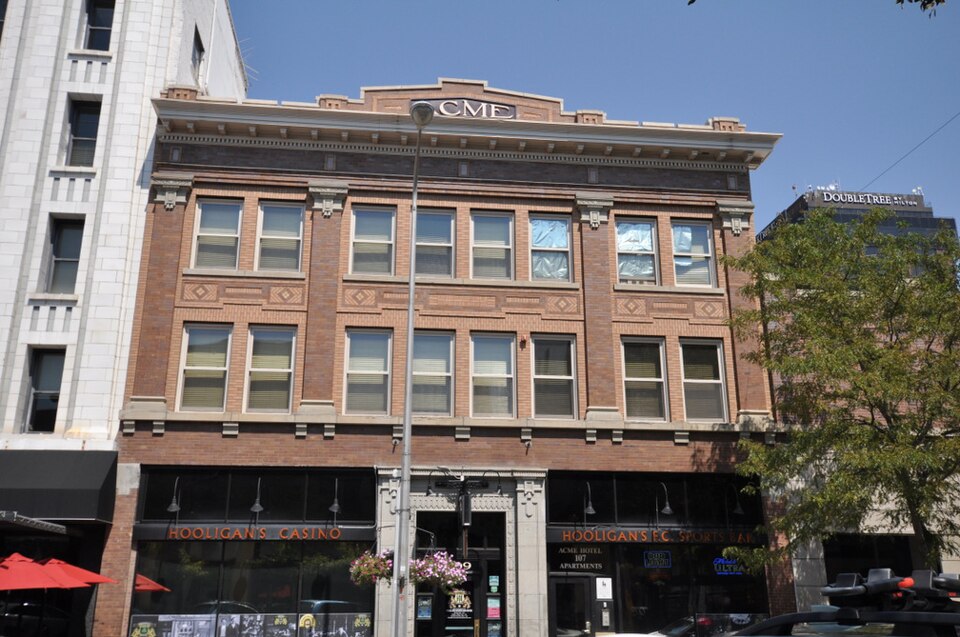 Photograph of Acme Building