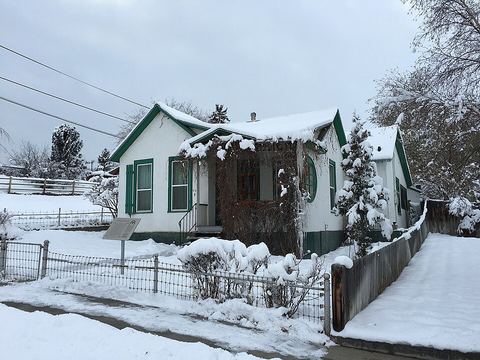 Photograph of Donovan-Mayer House