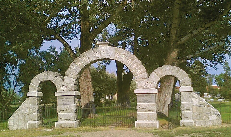 Photograph of Home of Peace Cemetery