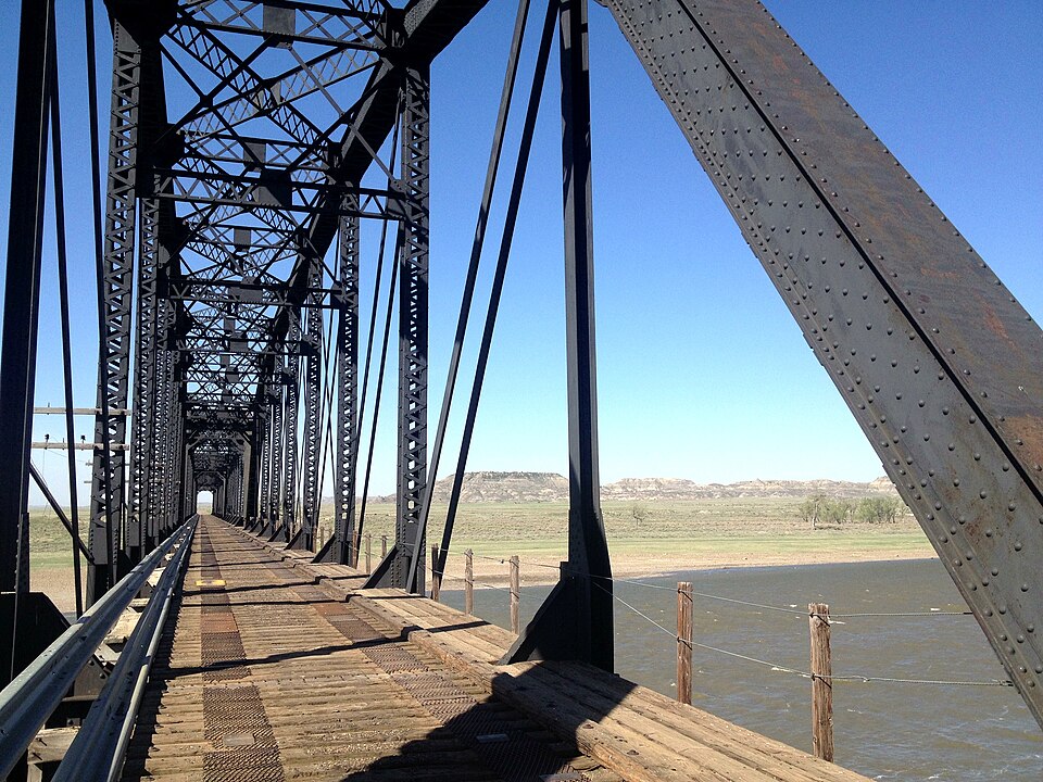 Photograph of Yellowstone River Bridge