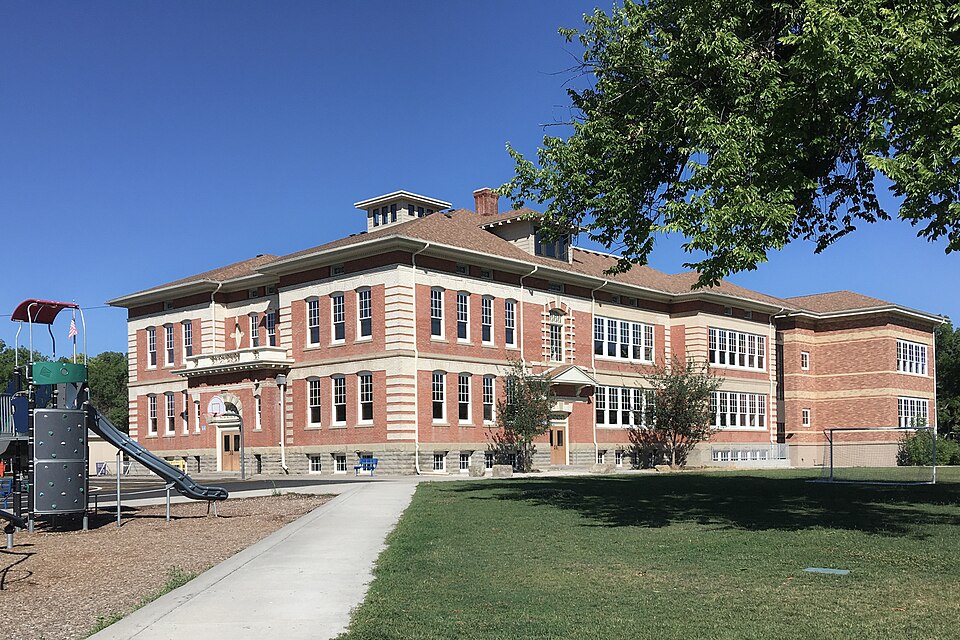 Photograph of McKinley Elementary School