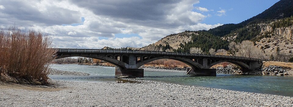 Photograph of Carter Bridge