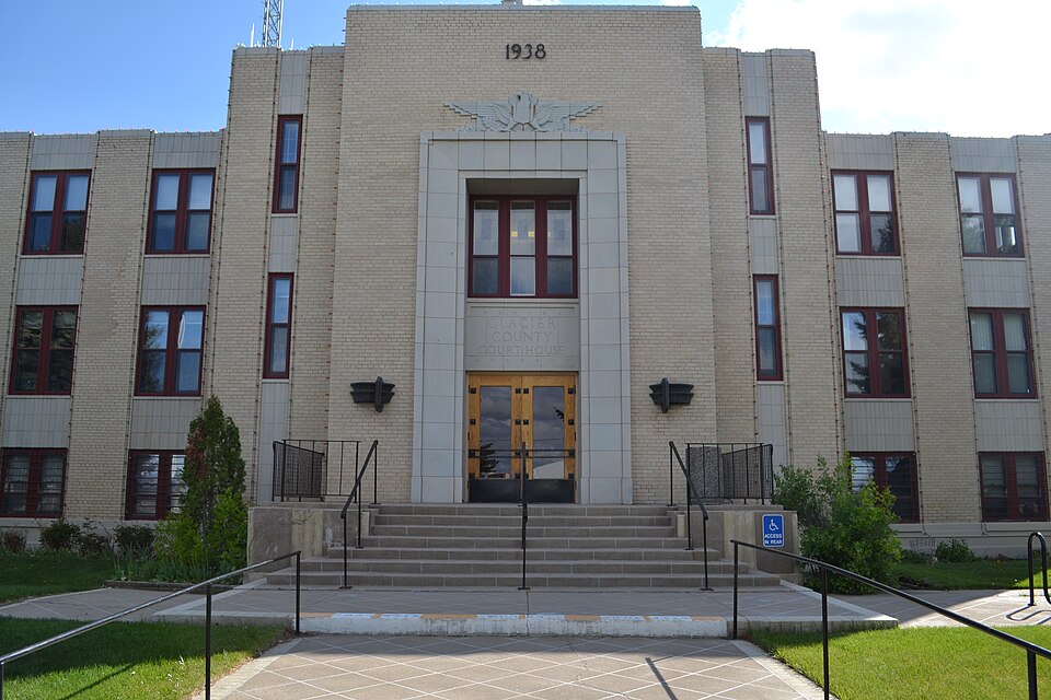 Photograph of Glacier County Courthouse