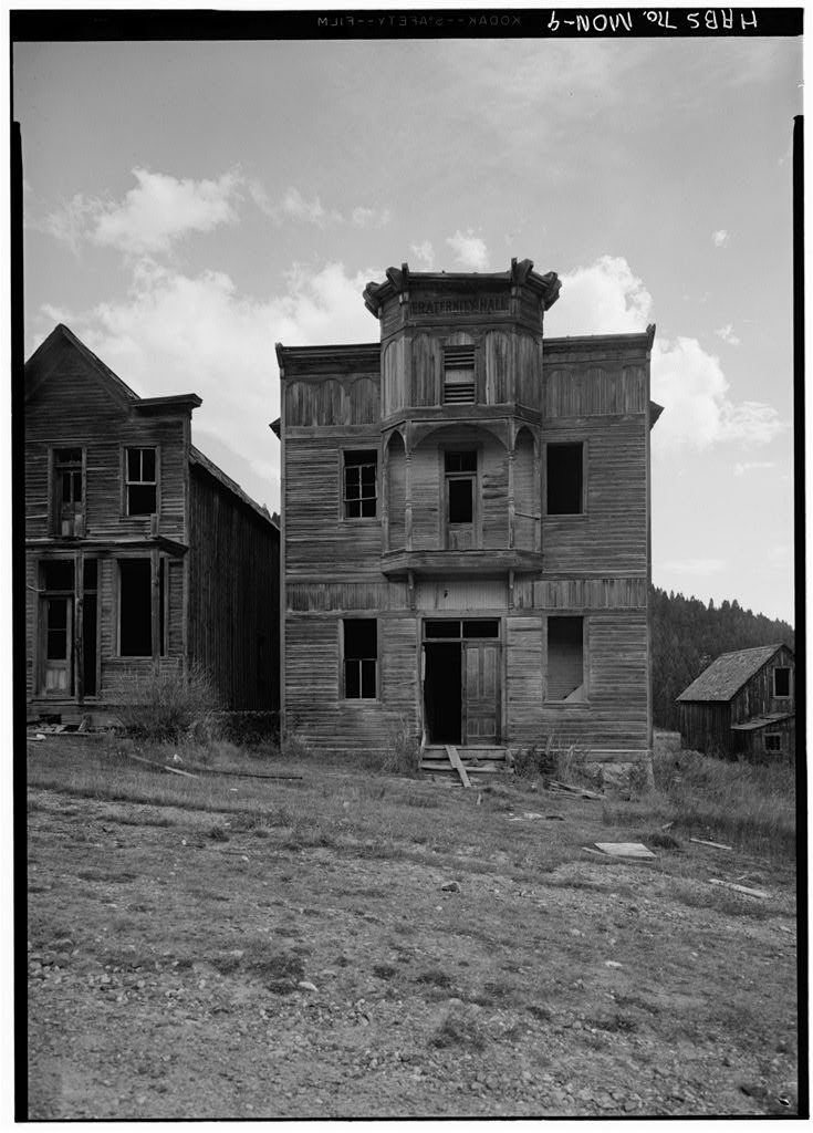 Photograph of Fraternity Hall