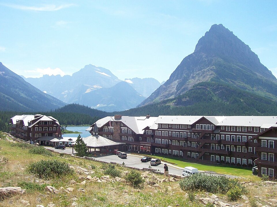 Photograph of Many Glacier Hotel