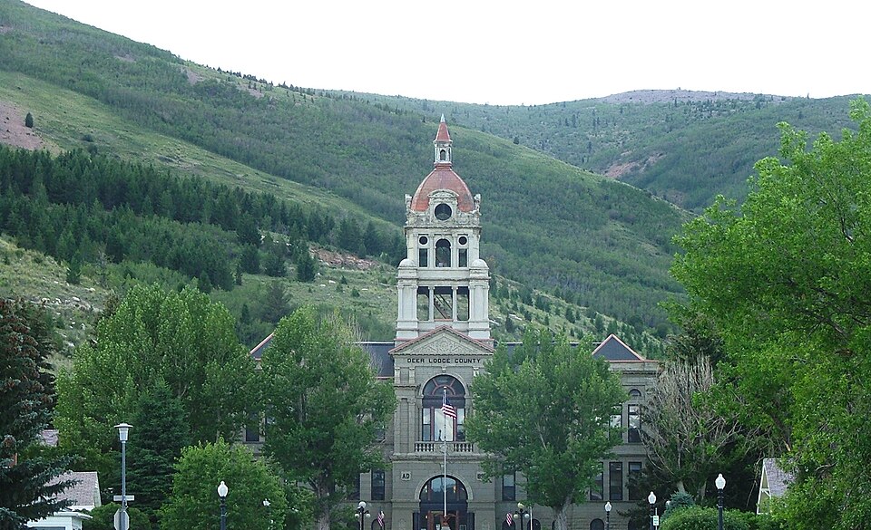 Photograph of Deer Lodge County Courthouse