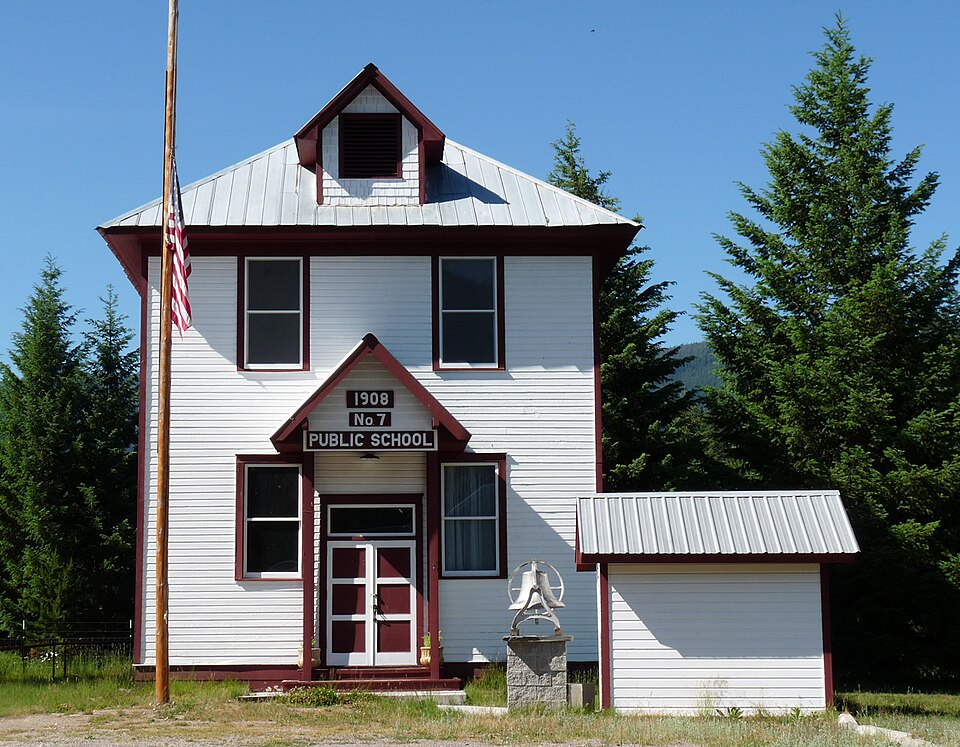 Photograph of De Borgia Schoolhouse