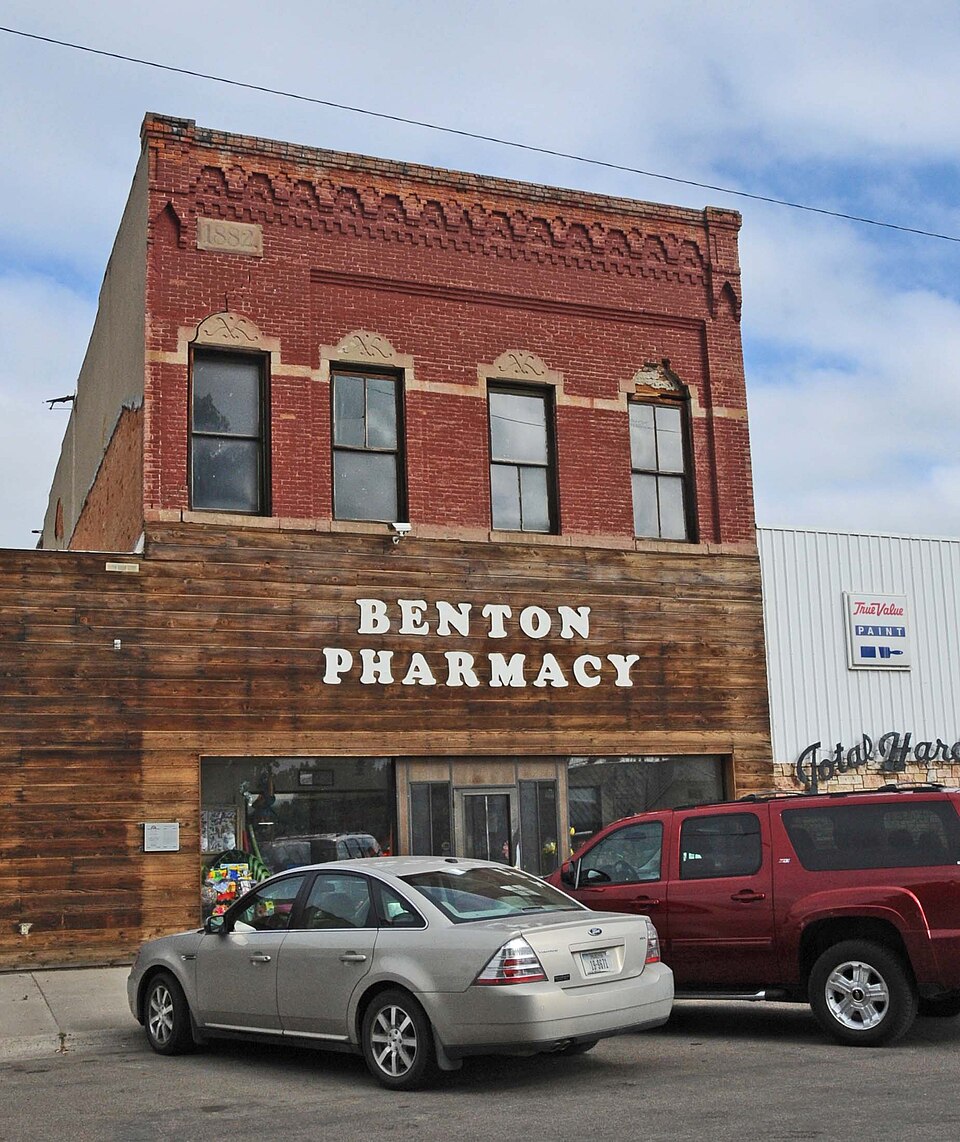 Photograph of Masonic Building