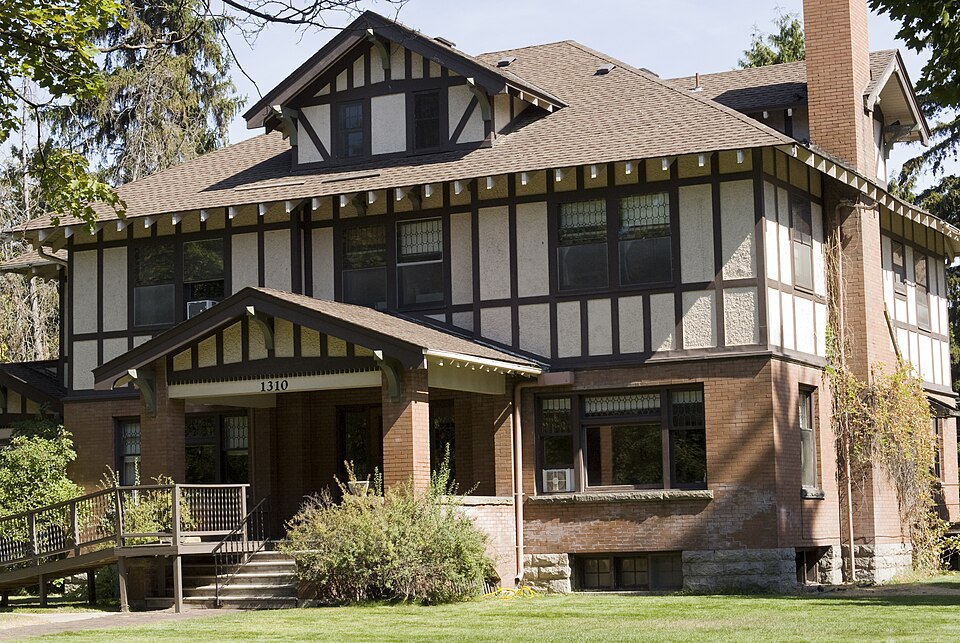 Photograph of Fred T. Sterling House