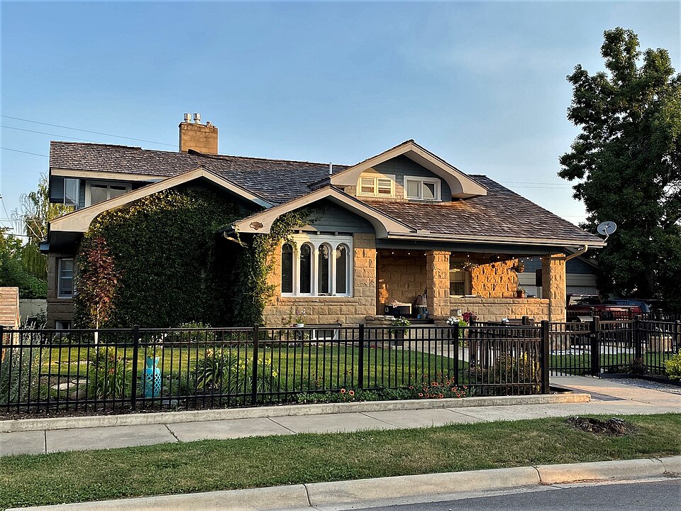 Photograph of Huntoon Residence