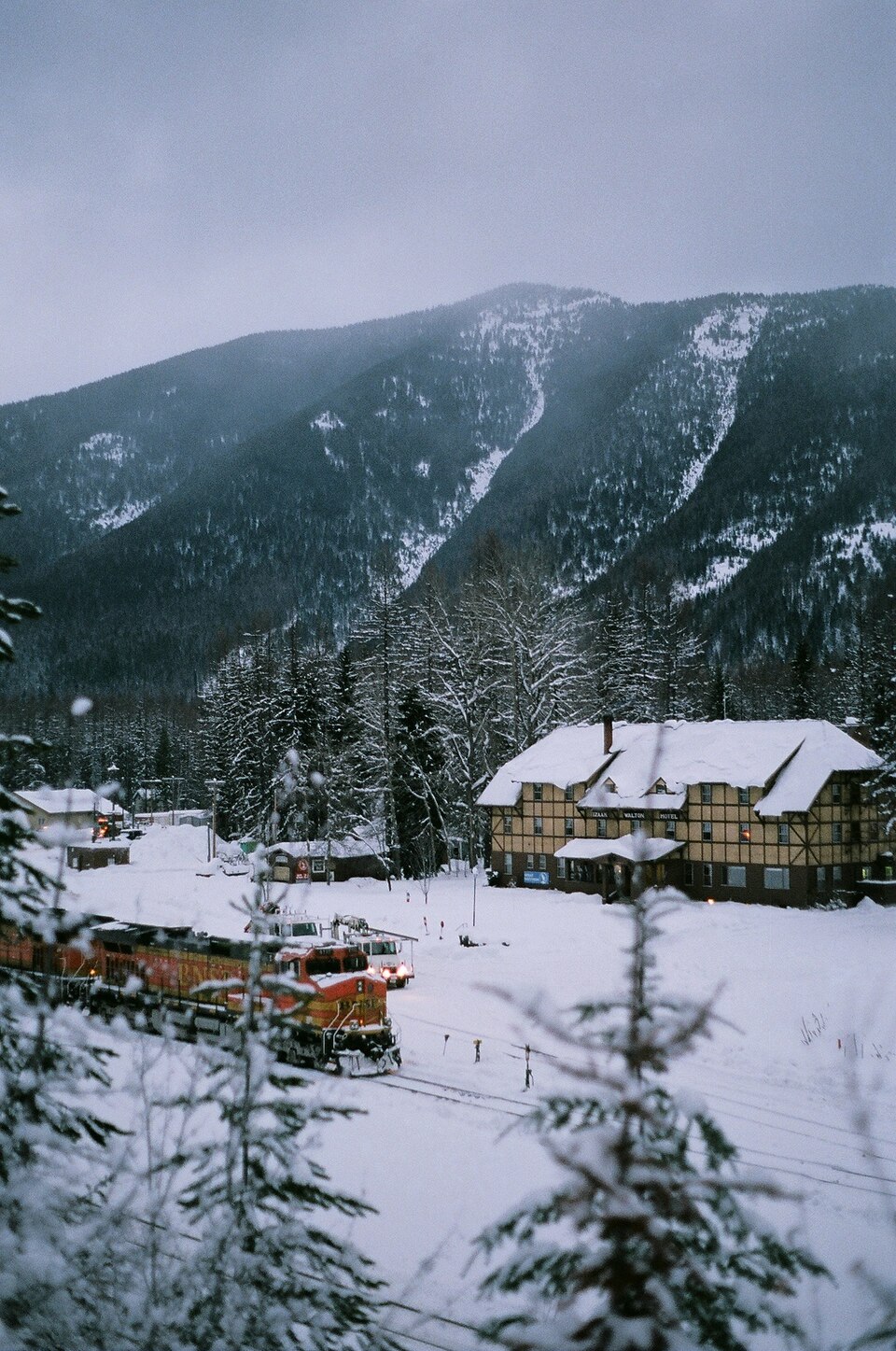 Photograph of Izaak Walton Inn