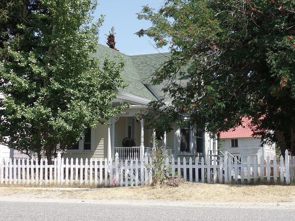Photograph of Warila Boarding House and Sauna