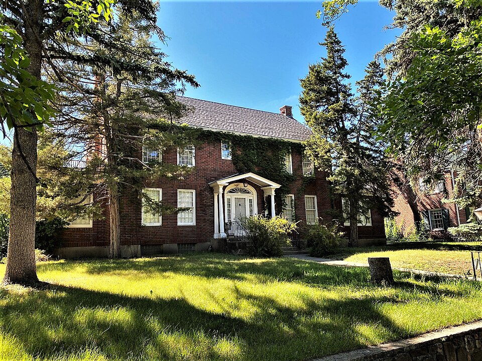 Photograph of H. Earl Clack House
