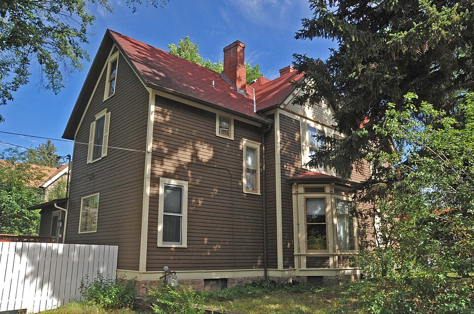 Photograph of Harry E. Randall House
