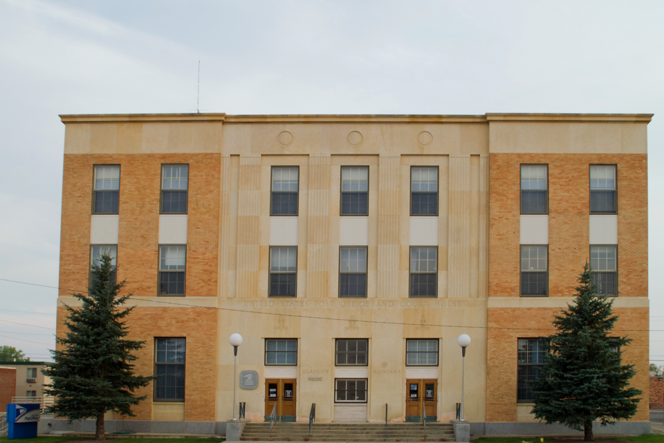 Photograph of United States Post Office and Courthouse-Glasgow Main