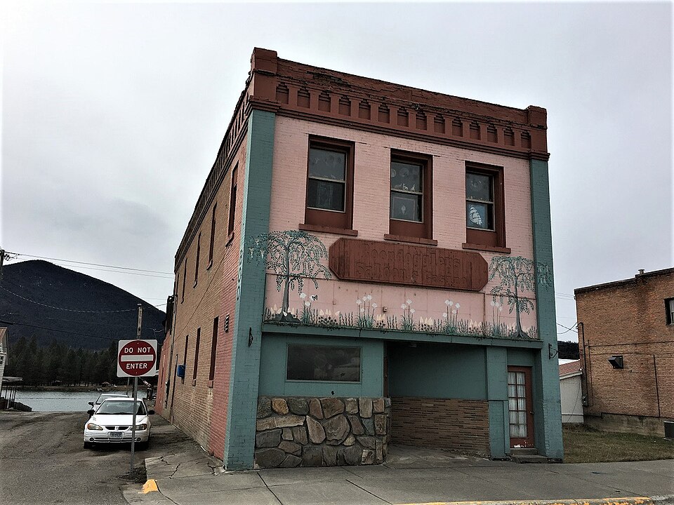 Photograph of Tourist Hotel