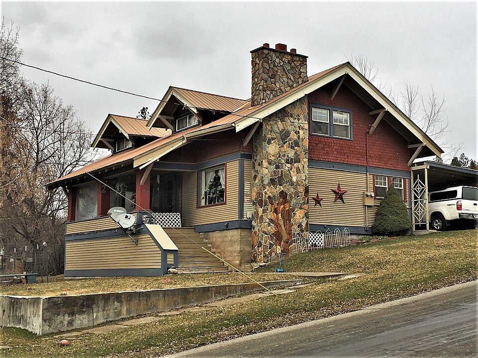 Photograph of Griffen House