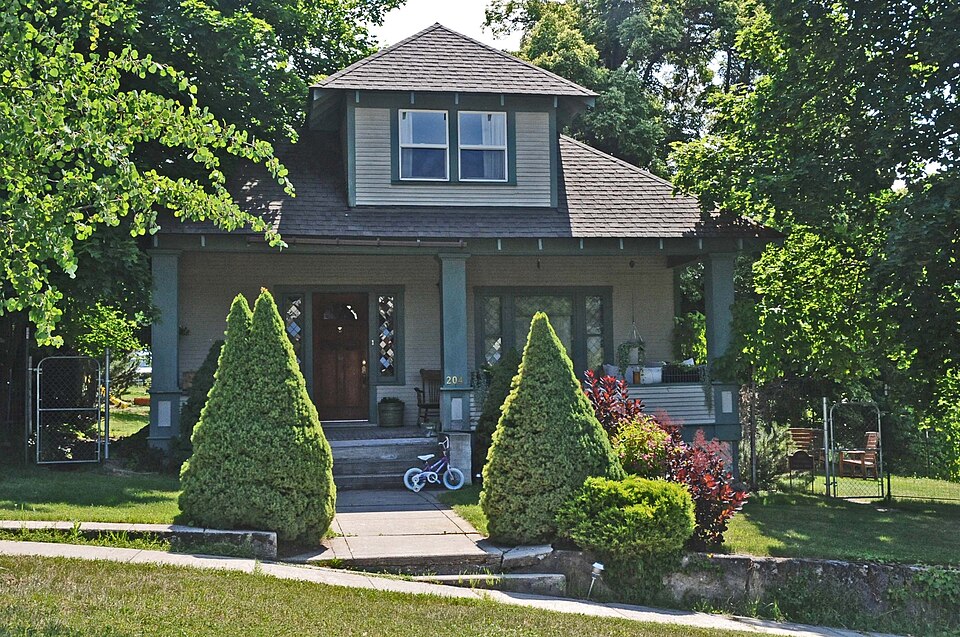 Photograph of Hoyt House