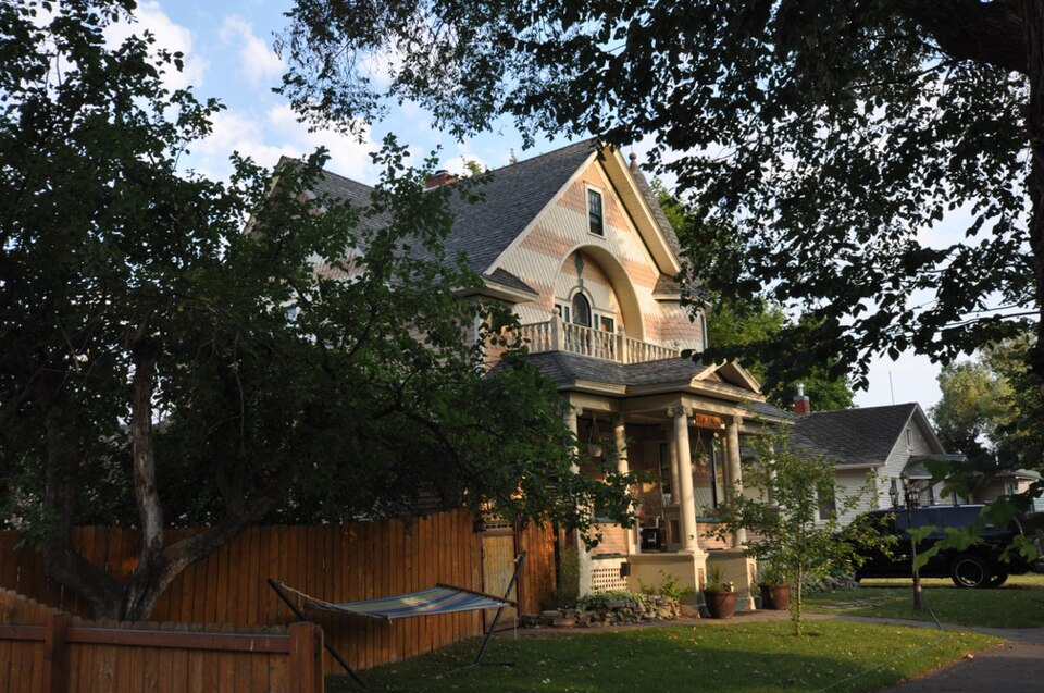 Photograph of Cornelius Ringleberg House
