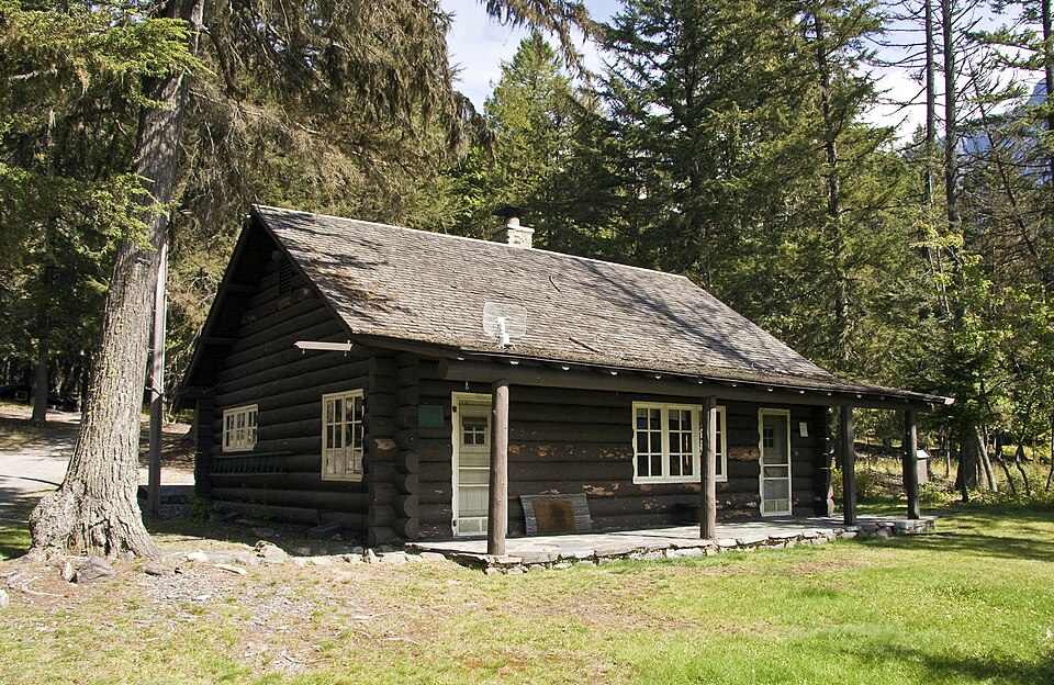 Photograph of Upper Lake McDonald Ranger Station Historic District