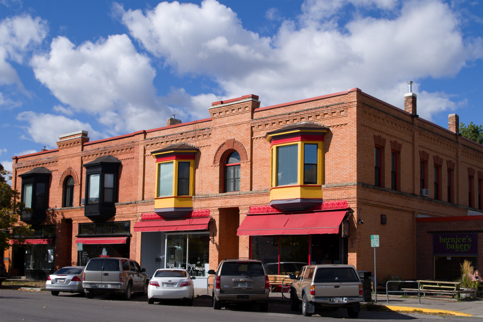 Photograph of Knowles Building