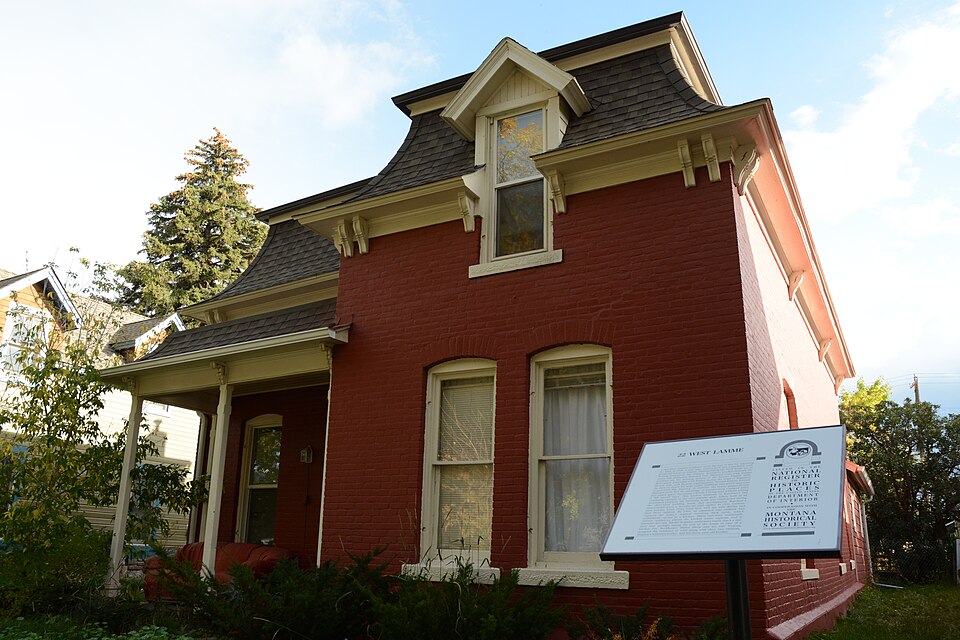 Photograph of House at 22 West Lamme