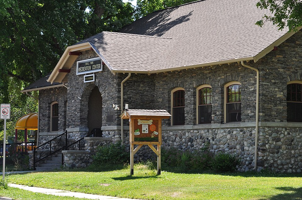 Photograph of Beall Park Community Center