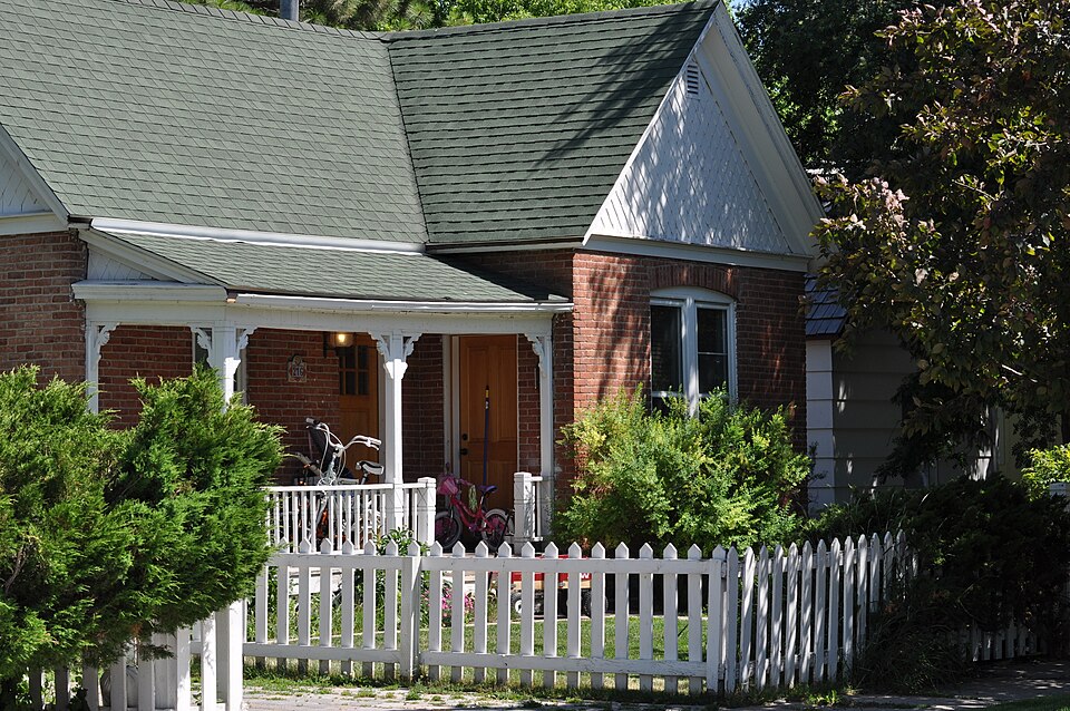 Photograph of Newman House