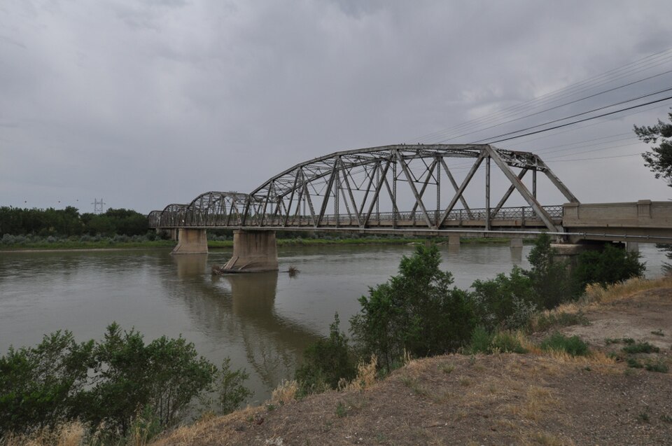 Photograph of Bell Street Bridge