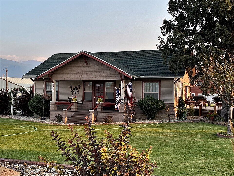 Photograph of Wilbur Cook House