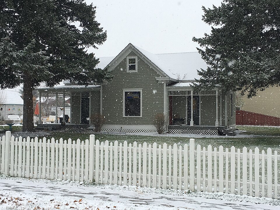 Photograph of Charles Fulton House