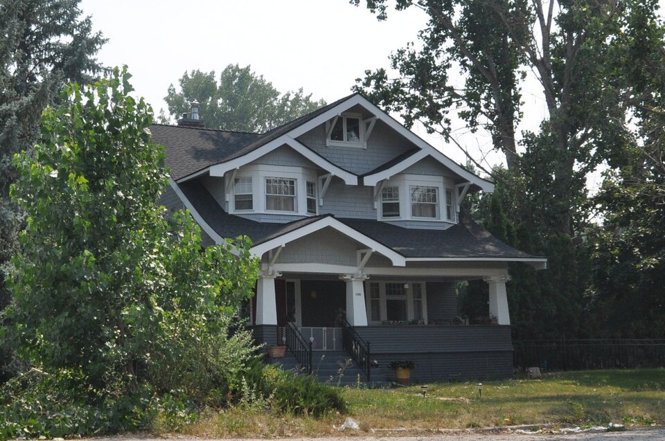 Photograph of Louis May House