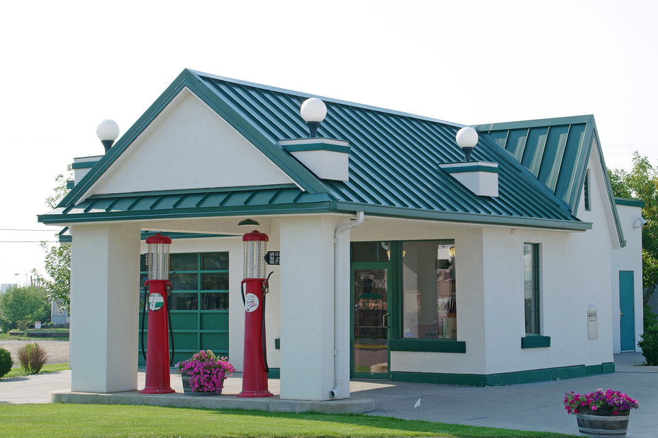 Photograph of Dave's Texaco