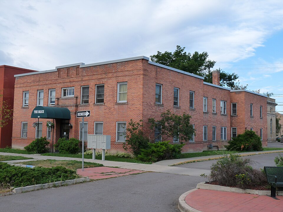 Photograph of Brice Apartments
