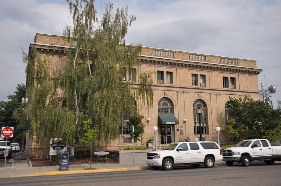 Photograph of Federal Building