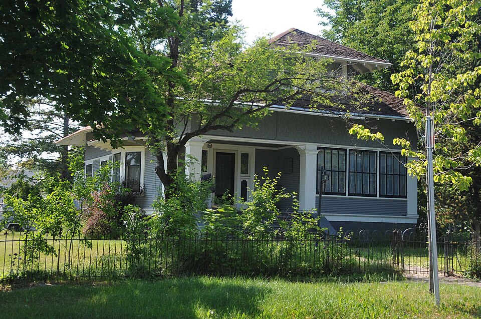 Photograph of Edward Gay House
