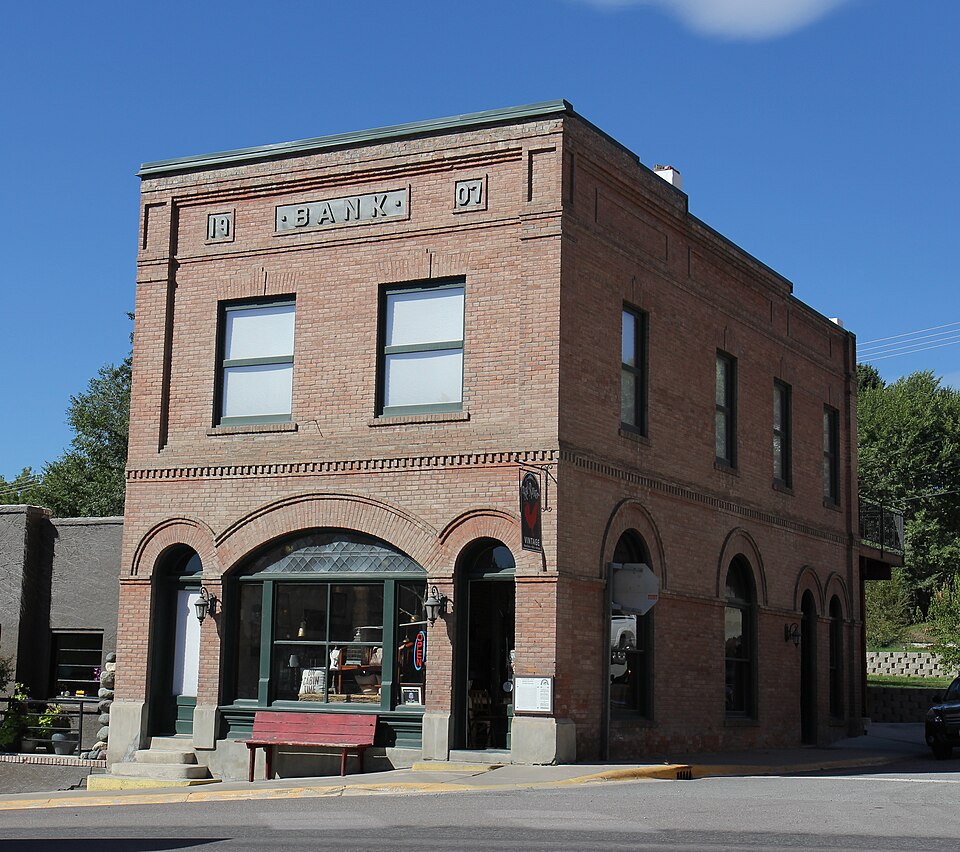 Photograph of Farmers and Merchants State Bank